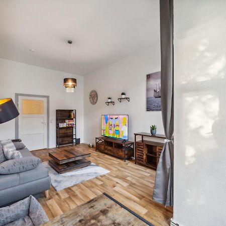 Infinity Stay: Bis Zu 4 Personen Zentrum Wassernah Netflix 威廉港 外观 照片